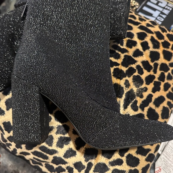 Jessica Simpson glitter ankle boot - Picture 4 of 7